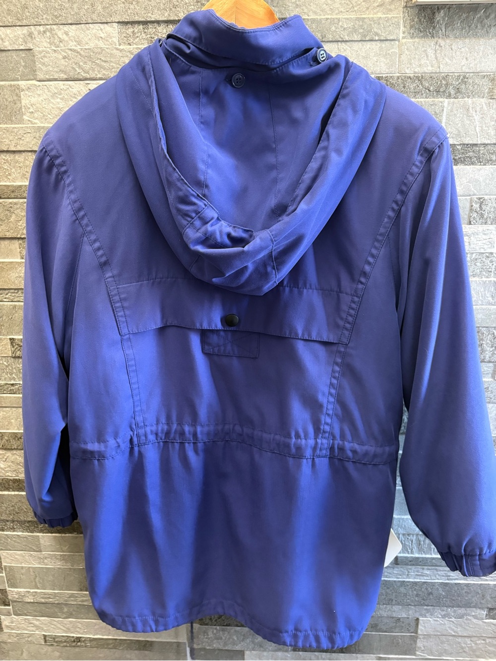Hooded Utility Jacket - Picture 2 of 7